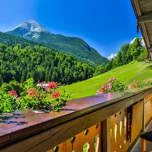 Apartment Alpenferienwohnungen Wiesenlehen, Berchtesgaden